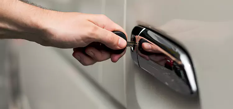 Why Choose Our Auto Locksmith Team in Roswell, NM?